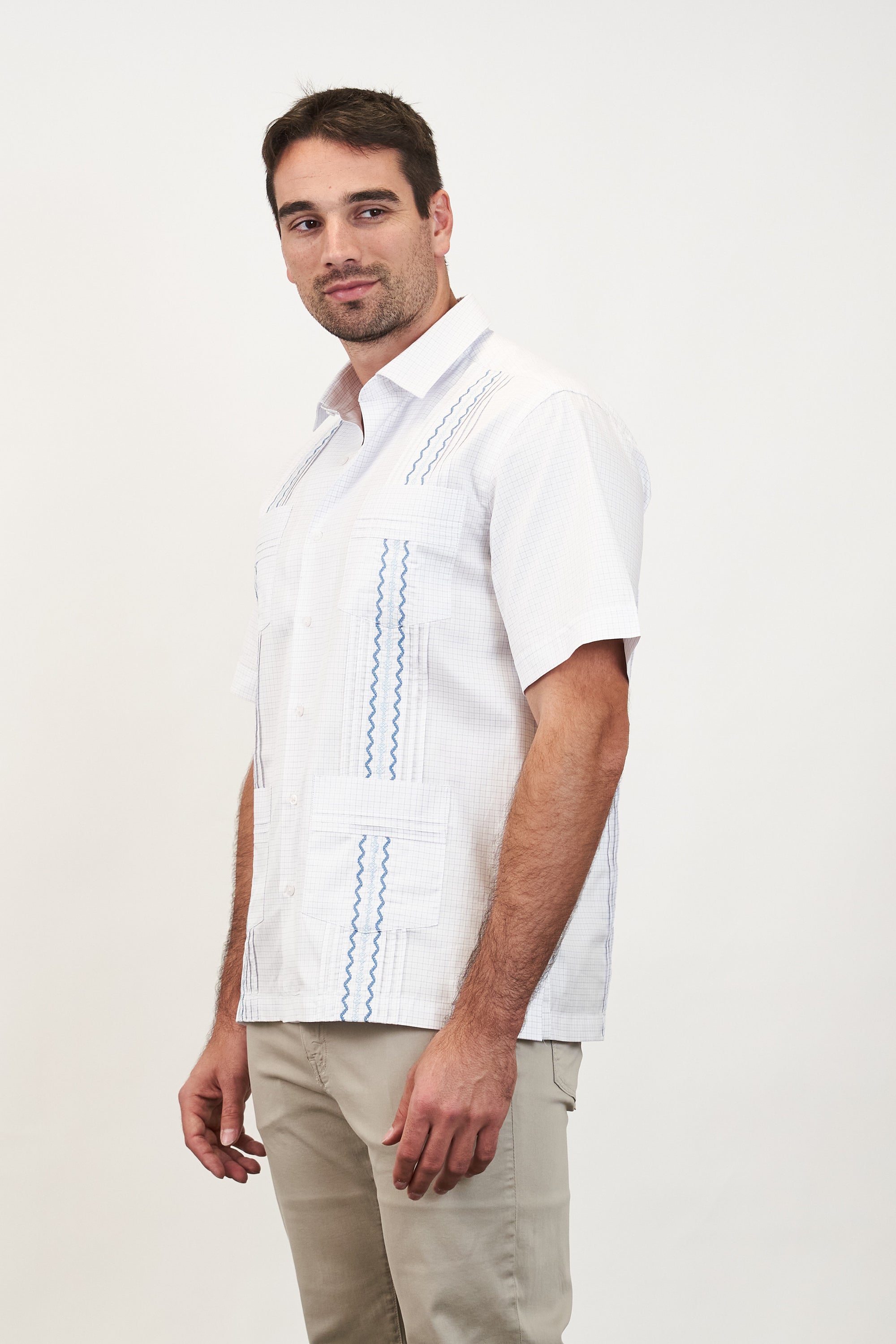 Guayabera slim fit sale